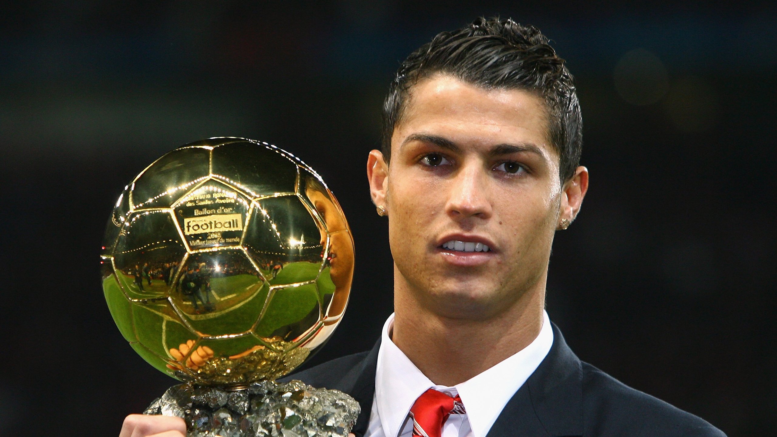 开云体育中国-安菲尔德的天降神兵,卡瓦哈尔一剑封喉,终结曼城不败神话